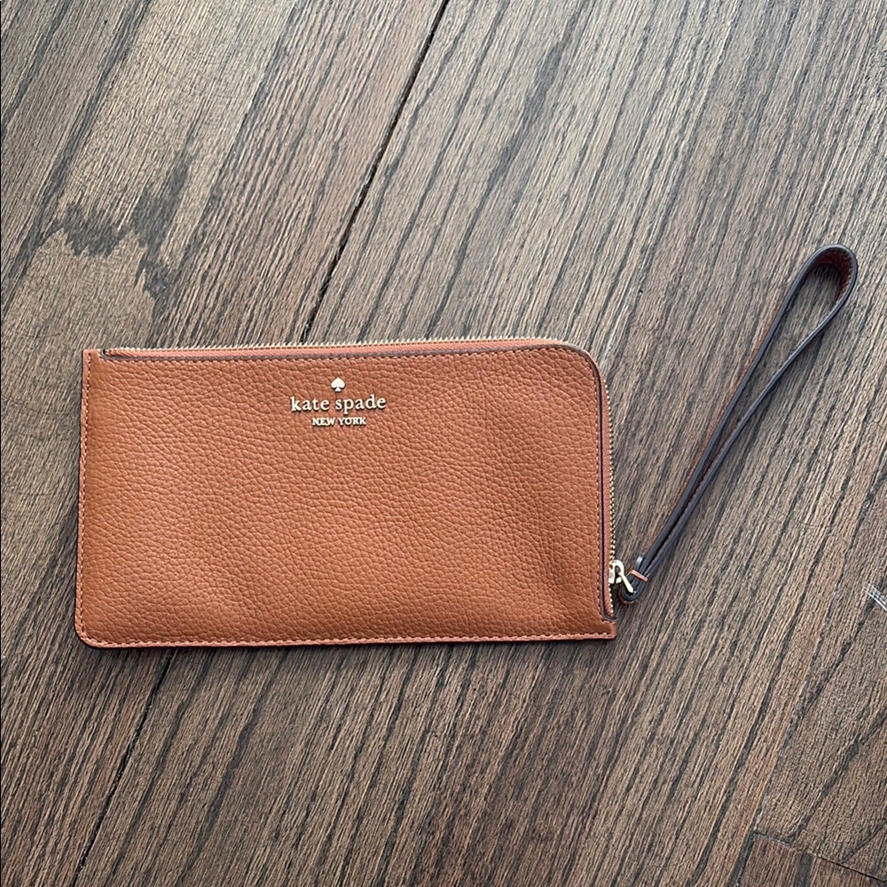 Kate Spade Brown Wristlet